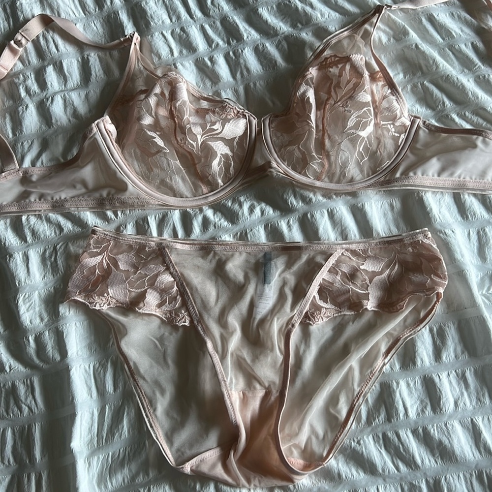 Maison lejaby bra set